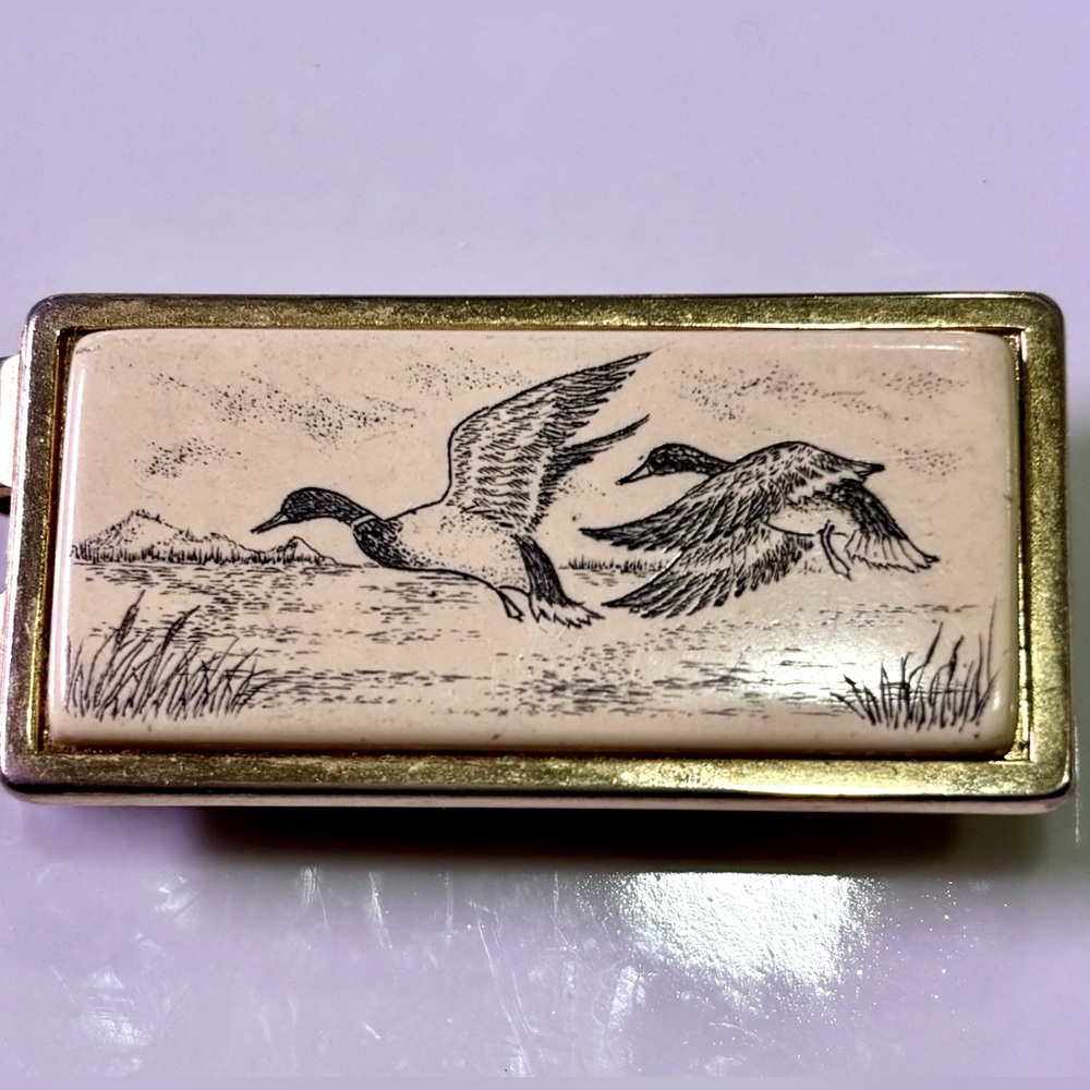 Vintage Goldtone Anson Tie Clip with Etched Pheasants  2 x 1”